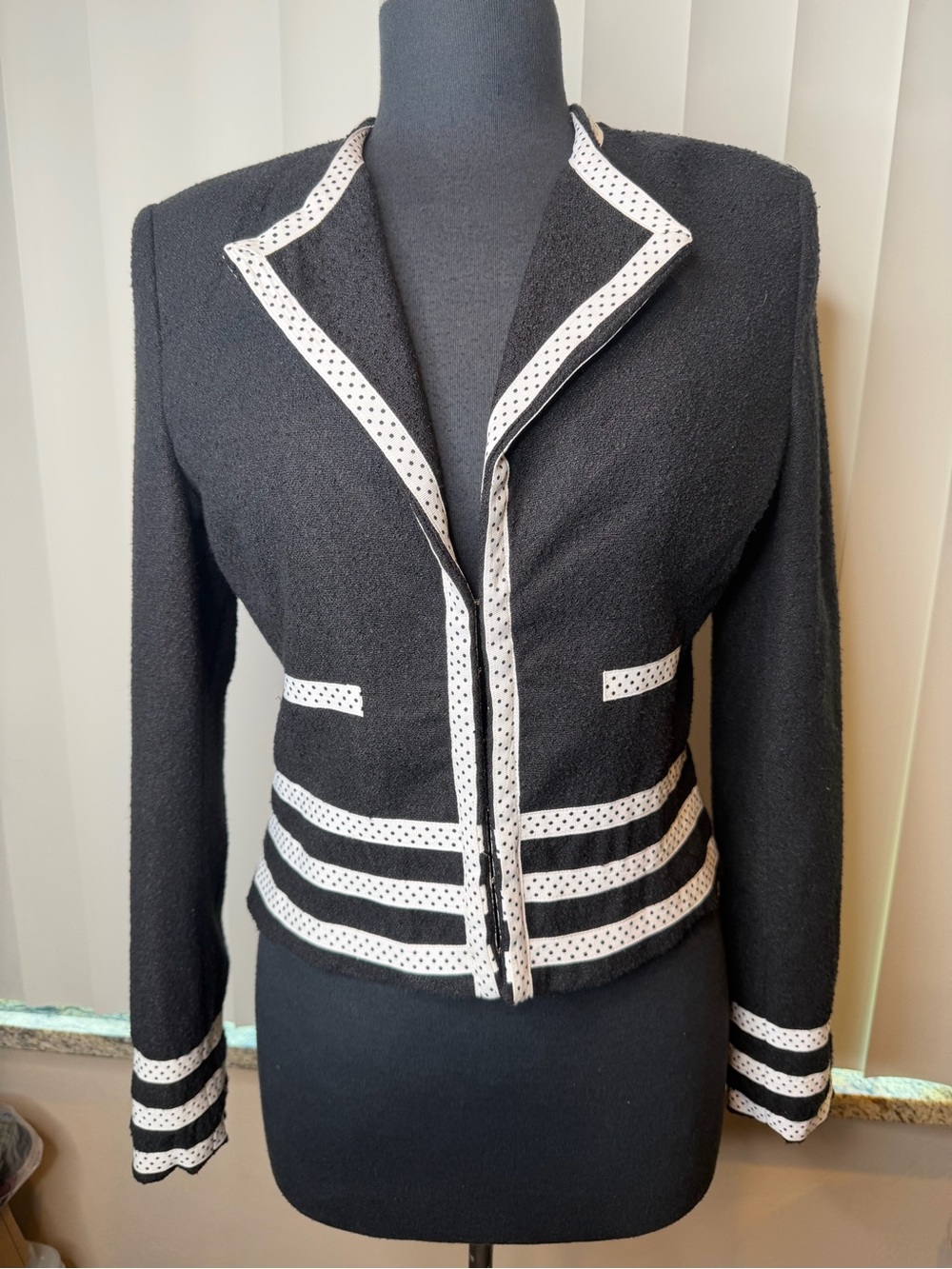 Vintage Carole Little black textured jacket white polka dot grosgrain SZ Med